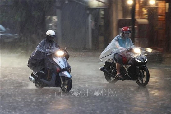 Không khí lạnh sắp tràn về gây mưa lớn tại các tỉnh phía Bắc
