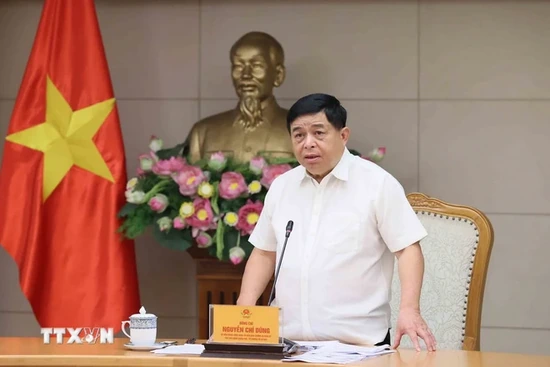 Phó Thủ tướng Nguyễn Chí Dũng: Không để lọt vào cấp ủy người có biểu hiện suy thoái, cơ hội chính trị