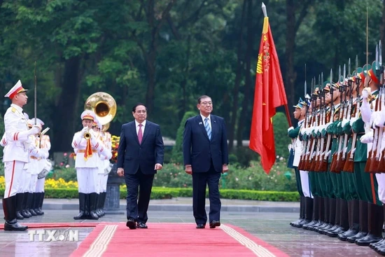 Thủ tướng Phạm Minh Chính chủ trì Lễ đón Thủ tướng Nhật Bản và Phu nhân