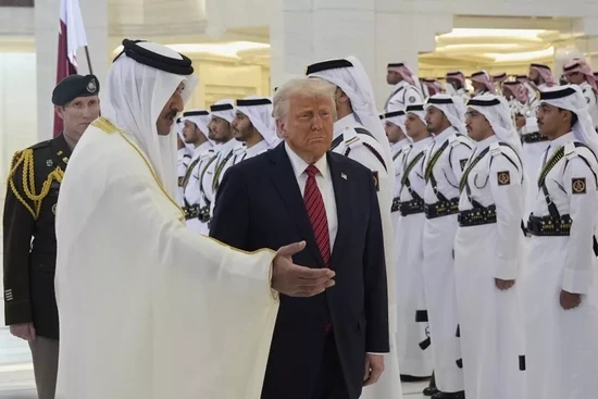 Ông Trump định hình lại Trung Đông bằng cách gần gũi với kẻ thù của Israel