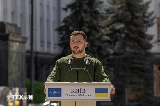 Ukraine sẵn sàng đàm phán với Nga dưới “bất kỳ hình thức nào”