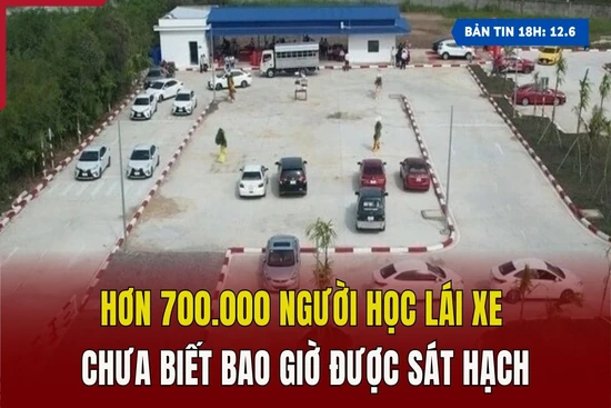 [Bản tin 18h] Hơn 700.000 người học lái xe chưa biết bao giờ được sát hạch