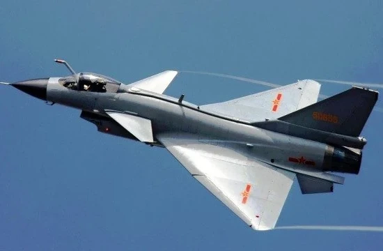 Iran đặt cược vào J-10C của Trung Quốc để chống lại F-35I của Israel