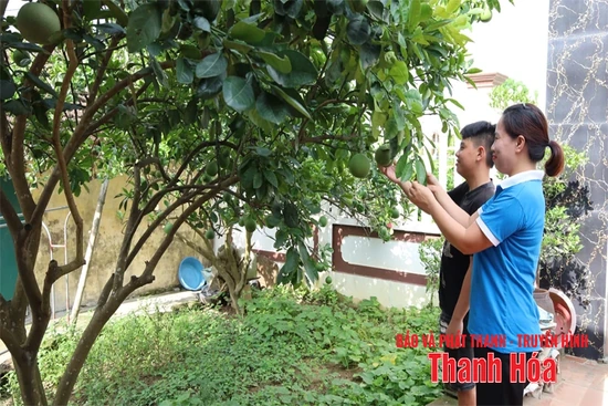 Gia đình - “ngôi trường đầu tiên” của con trẻ