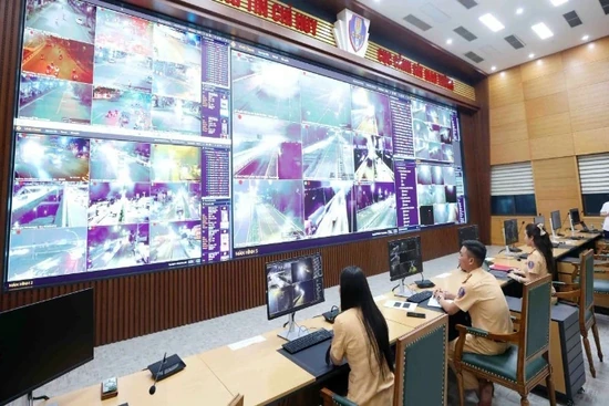Công bố số điện thoại của 34 Trưởng phòng Cảnh sát giao thông toàn quốc
