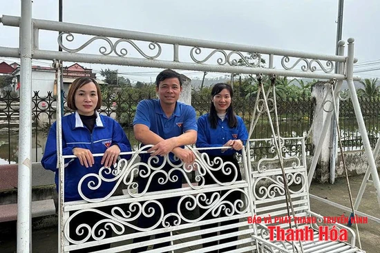 Cán bộ tốt, phong trào tốt