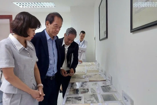 Phạt đến 30 triệu đồng nếu trích dẫn sai, xuyên tạc, thêm bớt tài liệu lưu trữ