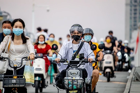 Chuyển đổi sang xe điện: Kinh nghiệm từ Trung Quốc