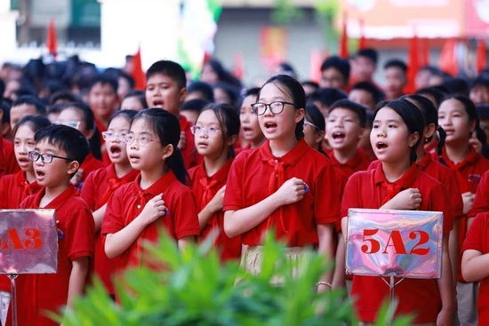 Hơn 23 triệu học sinh, sinh viên cả nước sẽ cùng hát Quốc ca trong lễ khai giảng