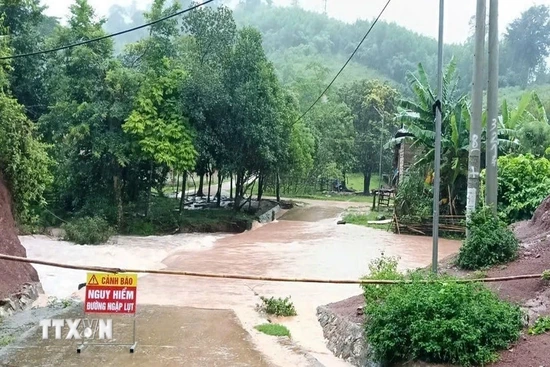 Áp thấp nhiệt đới khả năng ảnh hưởng từ Thanh Hóa đến Huế