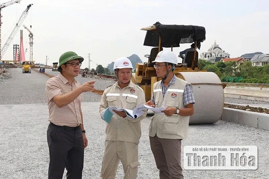 Nhịp xây dựng hòa cùng khí thế đại hội