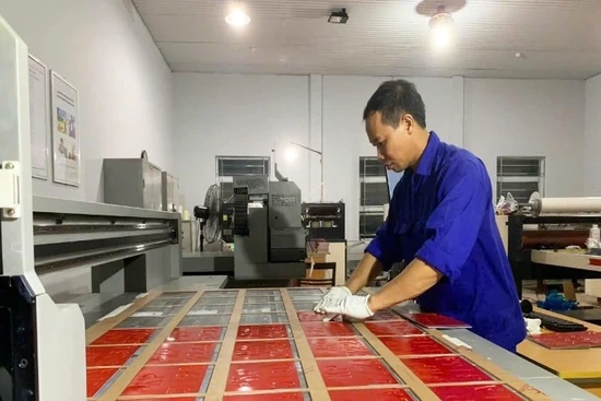 Bàn giao biển số xe mô tô cho các Ban Chỉ huy Quân sự cấp xã trên cả nước