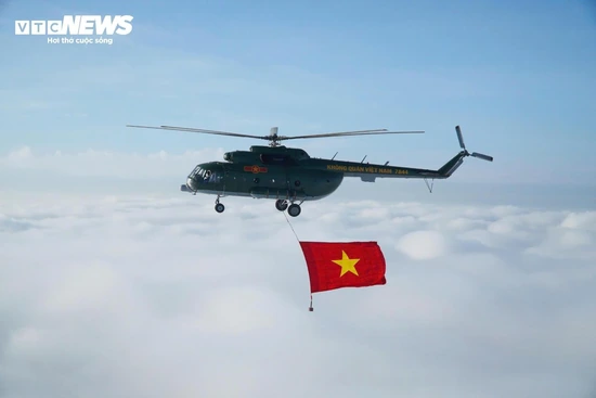 Những hình ảnh tuyệt đẹp trên bầu trời Thủ đô sáng 2/9