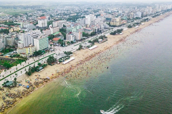 Đại hội Đại biểu Đảng bộ tỉnh Thanh Hóa lần thứ XIX, nhiệm kỳ 2020-2025:  Đặt nền móng cho giai đoạn “tăng tốc và bứt phá” -  Bài 2: Xây dựng Đảng là then chốt