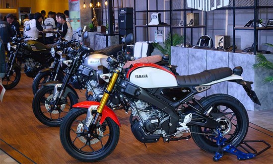 Mua xe côn tay 150 cc  chọn Yamaha XSR 155 hay Honda CB150R  Xe máy