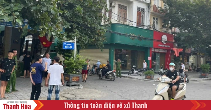18 thanh, thiếu niên gây rối trật tự công cộng lúc nửa đêm