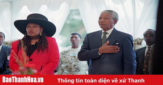 Nelson Mandela: Tổng thống da đen đầu tiên của Nam Phi